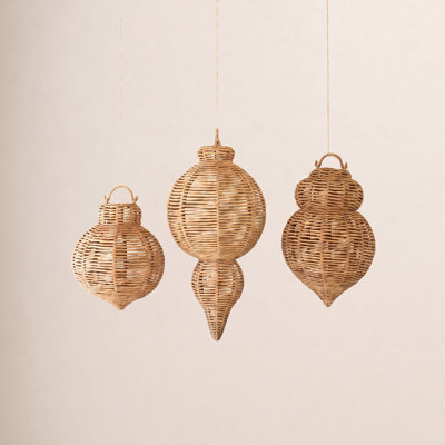  Handcrafted Seagrass and Iron Ornaments Set of 3 Wall Decor 30.25"Tall