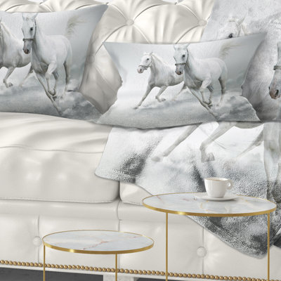 Courir, chevaux blancs - Coussin décoratif à imprimé animal