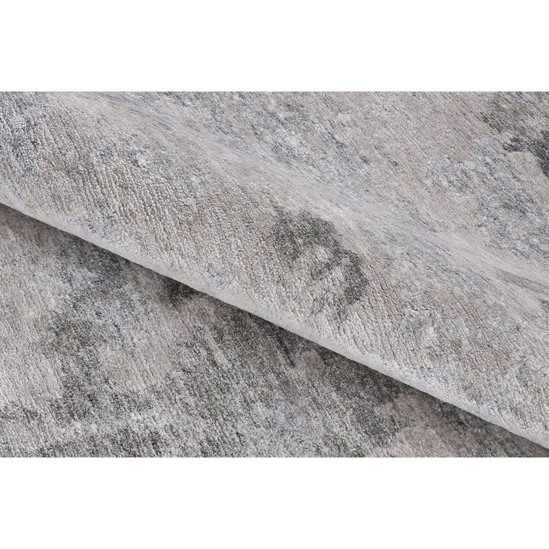 Abstract Area Rug in White, Rectangle 8' x 10'