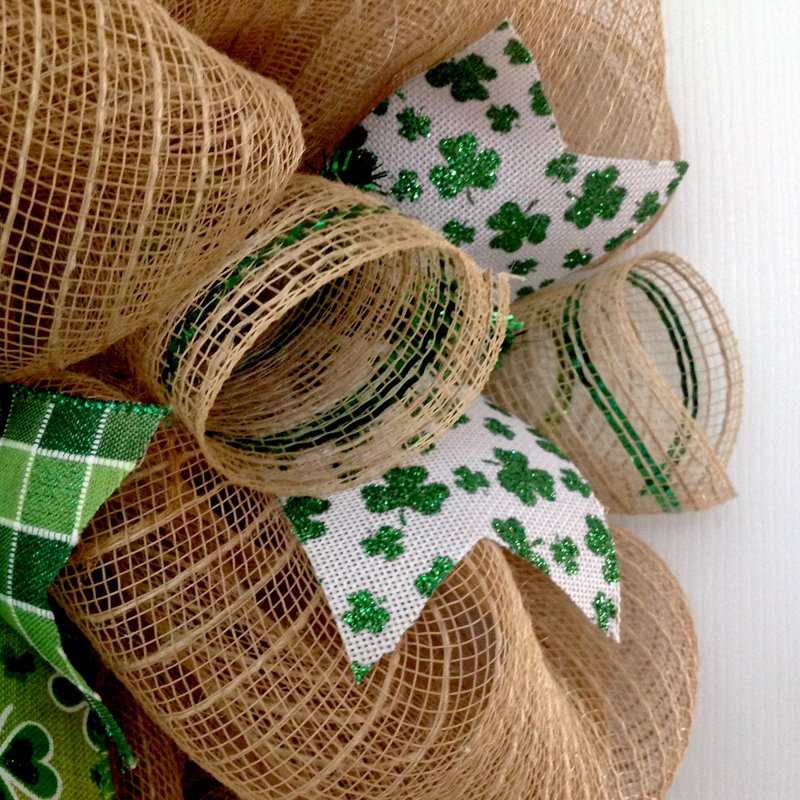 St Patrick's Day Wreath Kiss Me Irish Shamrock