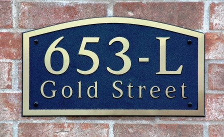 Arch Wall Plaque, Gold