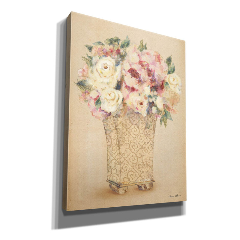 «Roses in Painted Vase 2» par Cheri Blum, art mural sur toile, H 16 po x l 12 po x P 0,75 po
