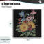Étude de bouquet rétro sur plaque murale noire, design par Dan Meneely