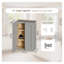 Armoire murale grise avec portes doubles et tablettes réglables. 