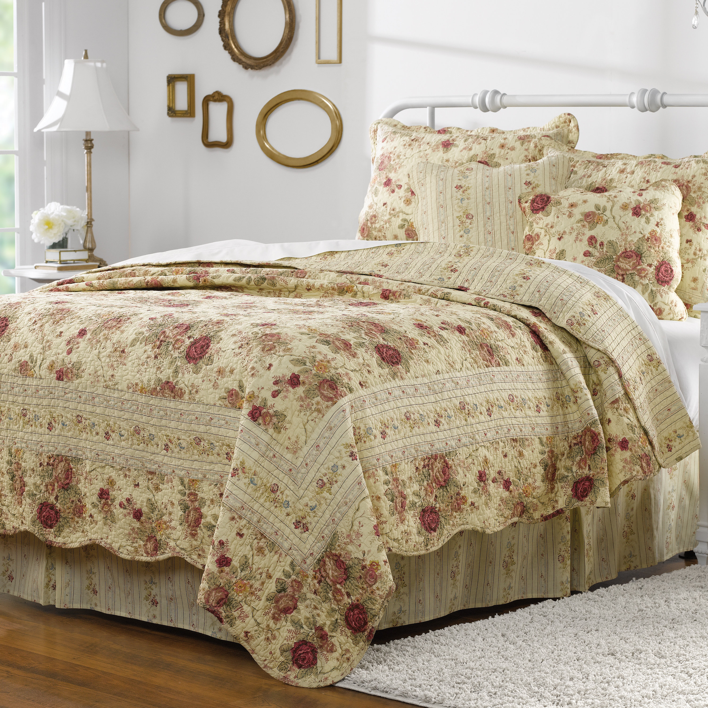 Greenland Home Fashions Antique Rose Cotton Reversible Quilt Set with