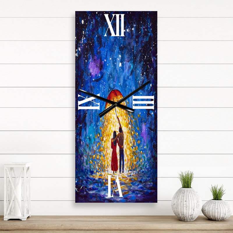 Horloge murale Couple in Love Walks Under Glowing, Grand