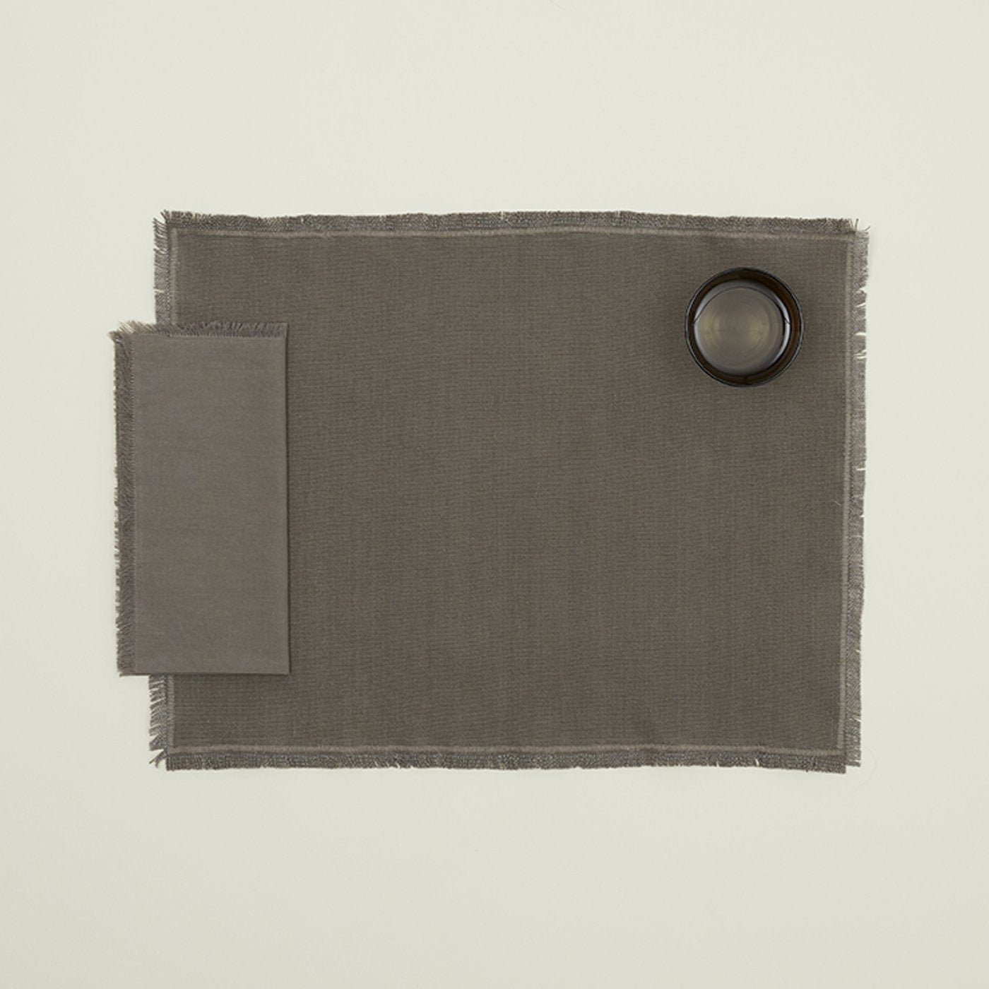 Shanice Essential Dinner Napkin, Dark Gray