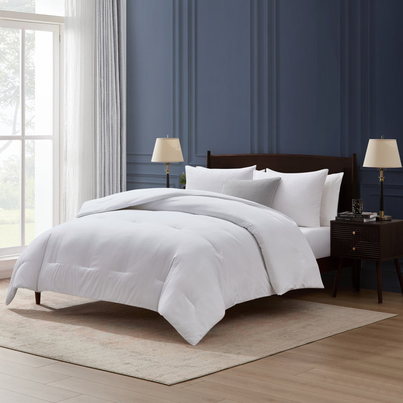  soft microfiber 3 piece comforter set with pillow shams, White, Queen Comforter + 2 Standard Shams