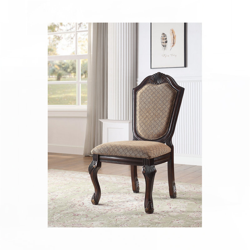 Chaise d'appoint à finition espresso