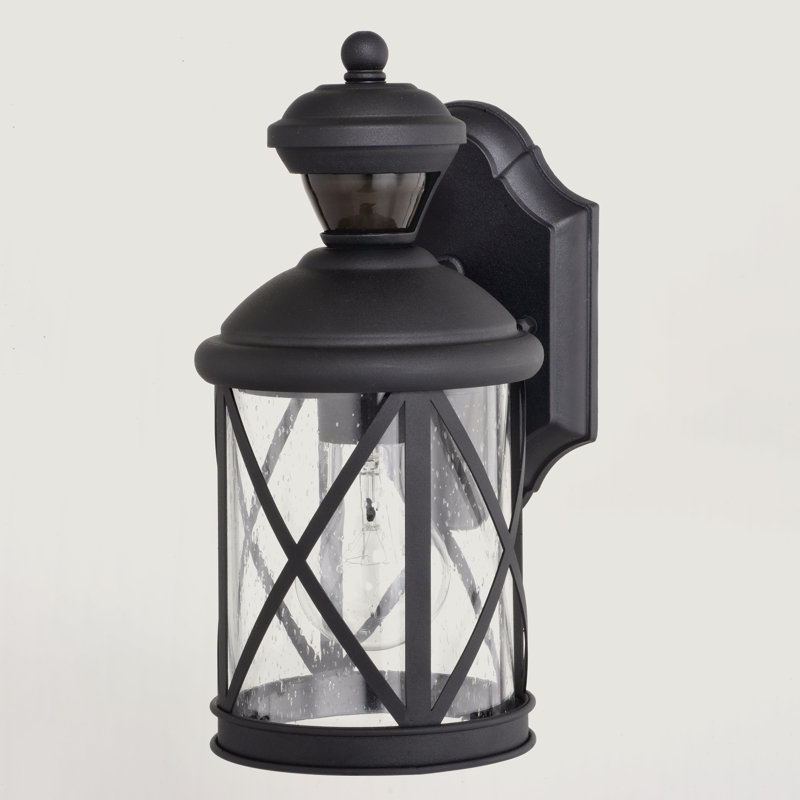 Auda Steel Wall Light