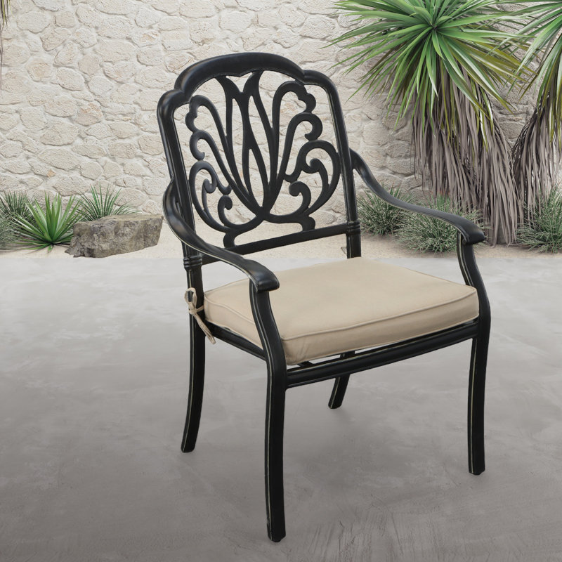 Chaise de patio avec coussin Gawain