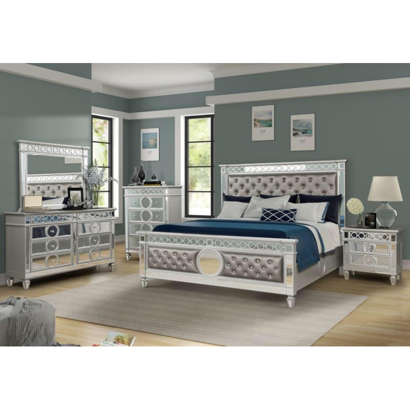 Crescencio 40'' W 4 - Drawer Dresser