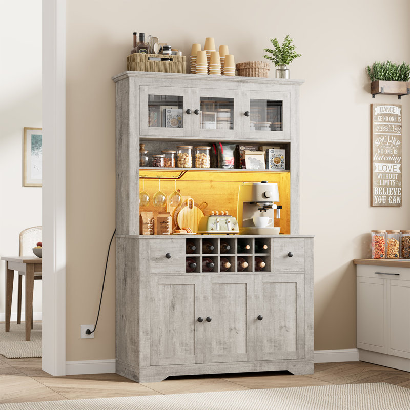 Garde-manger 68 po avec lumière DEL et station de charge, garde-manger avec comptoir, grande huche de cuisine avec tiroirs de rangement et tablettes réglables pour la salle à manger et le salon