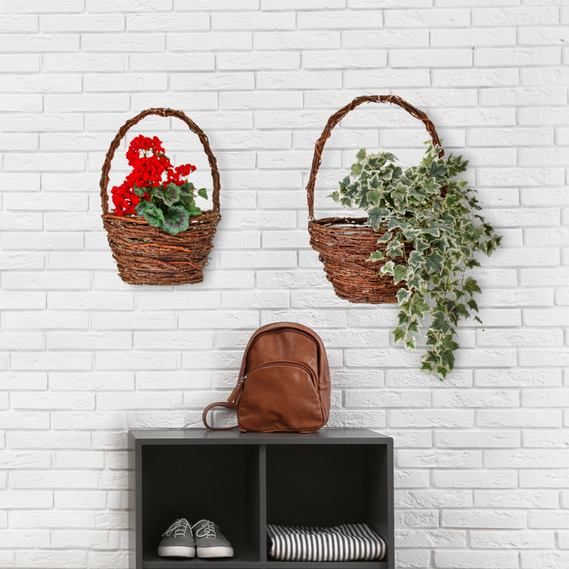 Grape Vine Wall Basket 18-24"