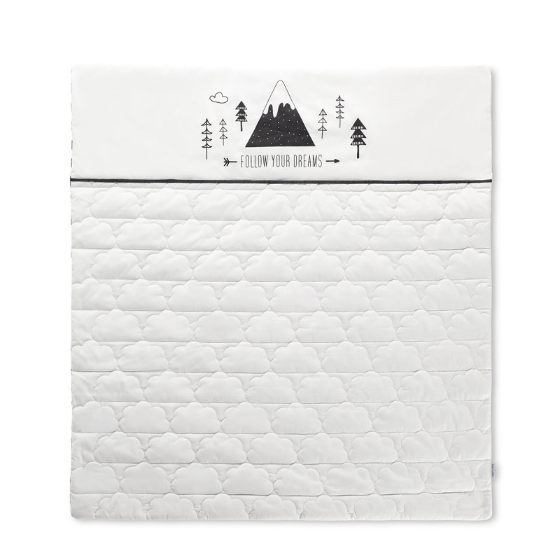 Cot Bed Quilt - Mono Mountains