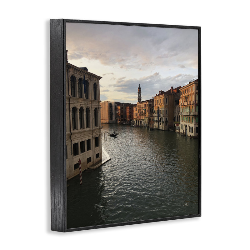  «Venice Canal Architecture», estampe numérique par Max Blakesberg Studios, H 14 po x l 11 po, Giclée encadrée noir minuit