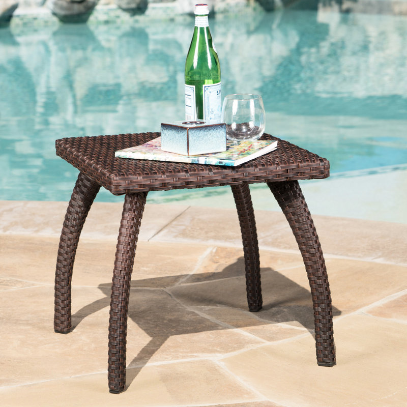 Table d'appoint de patio - Brun, ajoute une touche de style à l'extérieur, couleur pour l'extérieur