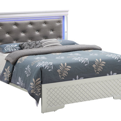 Verona G6700C-QB3 Queen Bed , Silver Champagne