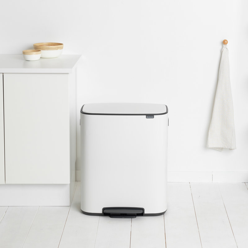 Brabantia Bo 60 Litre Pedal Bin, White