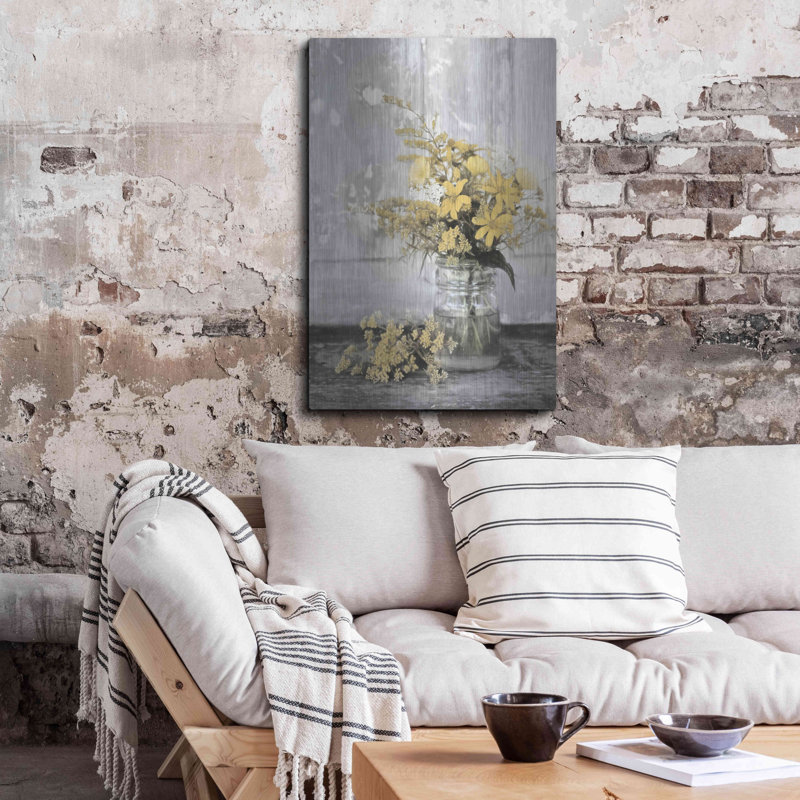 «Gold Wildflowers II» par Lori Deiter, H 36 po x l 24 po