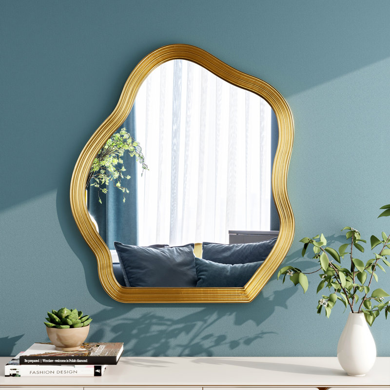 Hilberto Asymmetrical Cloud Shaped Wall Mirror, Gold