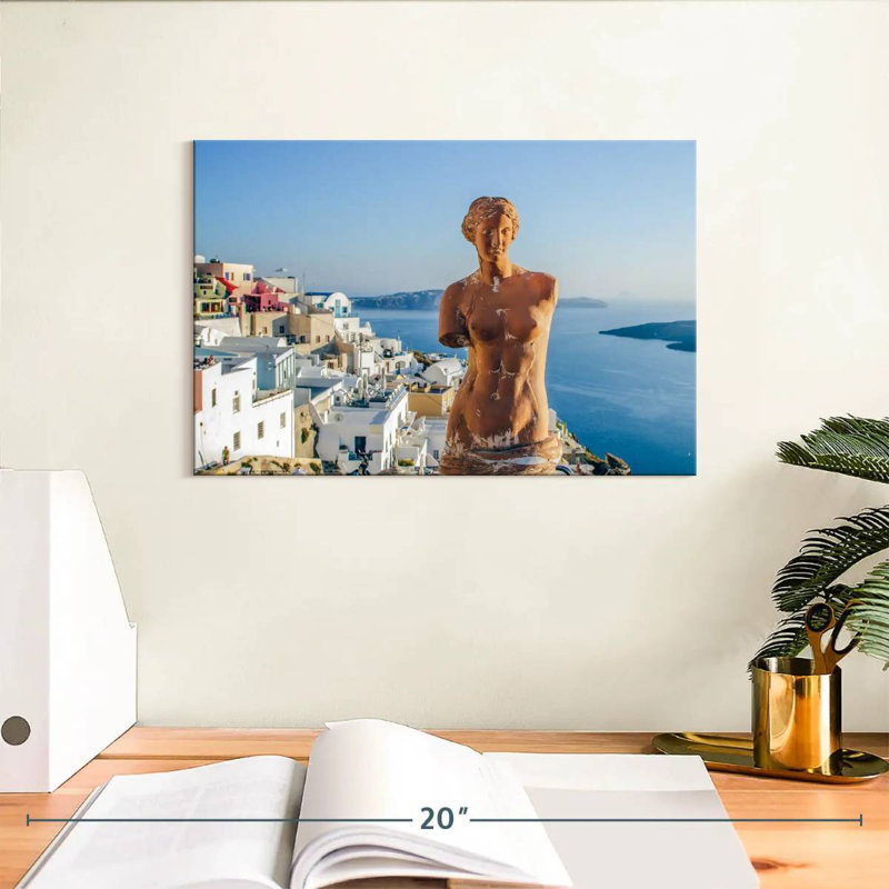 Statue Kavia d'Aphrodite à Santorin, H 8 po x l 12 po