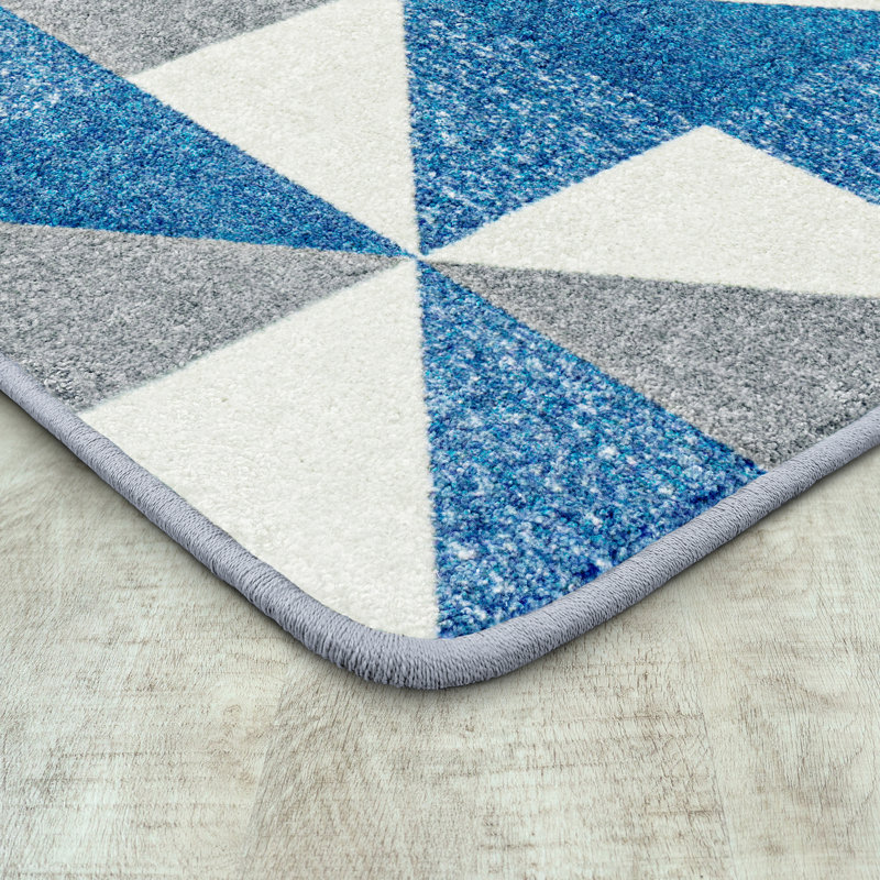 Geometric Indoor Rug, Rectangle 3'10" x 5'4"