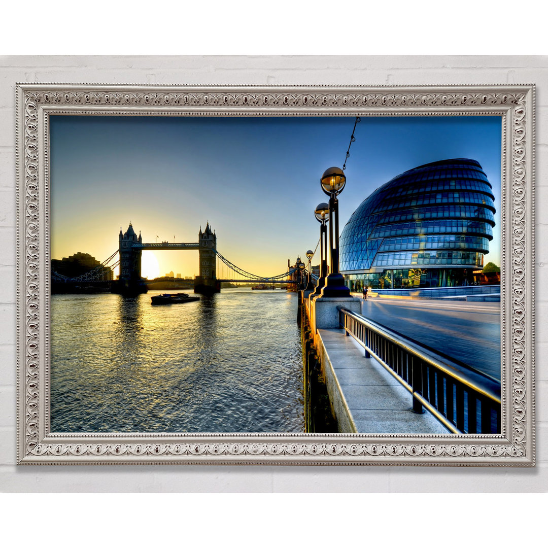 London Tower Bridge Sonnenuntergang - Einzelner Bilderrahmen Kunstdrucke