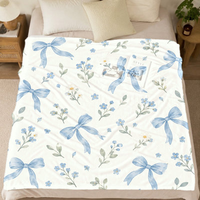 Couverture en flanelle imprimée de nœuds bleus et de myosotis (1 pièce) – Style aquarelle, simple face ; douce et légère ; lavable à la machine ; idéale pour le divan, le lit et les voyages ; design esthétique et mignon ; une idée-cadeau attentionnée.