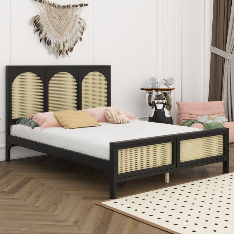 Structure de lit en rotin de bois, lit plateforme avec tête de lit, pied de lit et espace sous le lit, Black/Beige, Grand lit