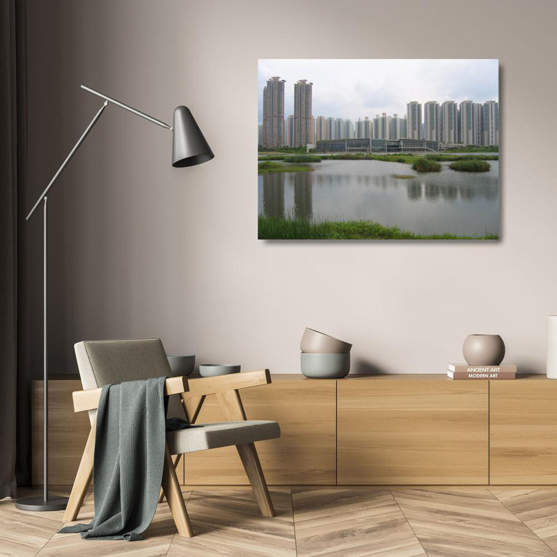 Tin Shui Wai Town, H 18 po x l 24 po