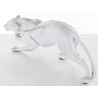 Haroun Figurines & Sculptures