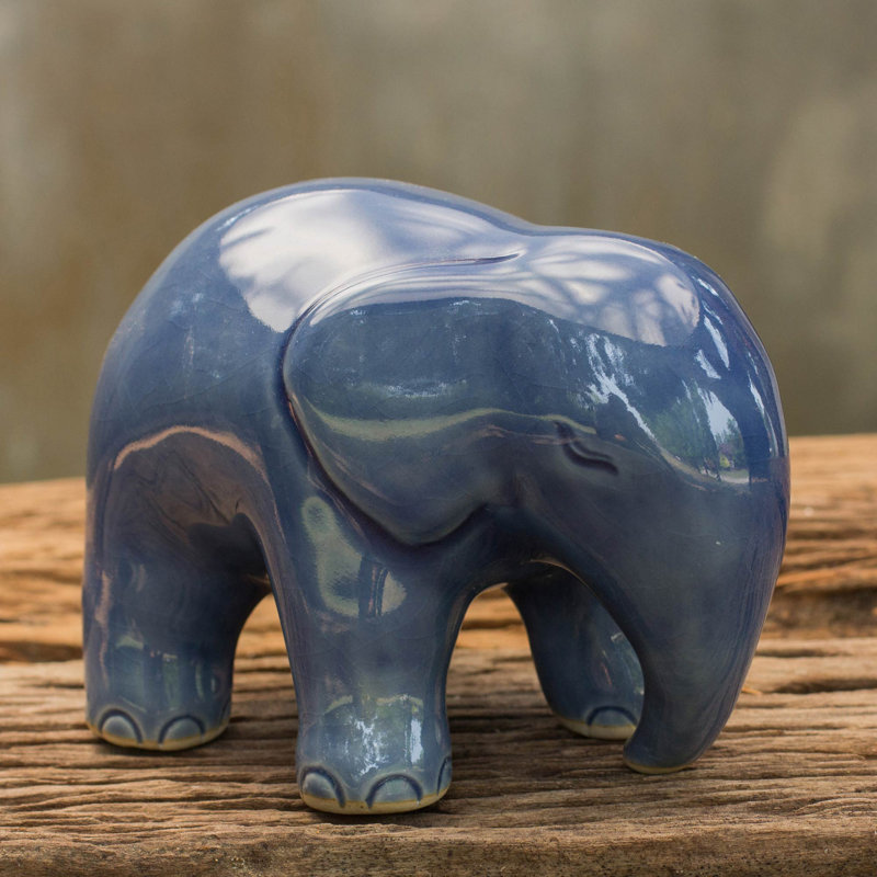 Figurine celadon éléphant saphir Galion, Saphir