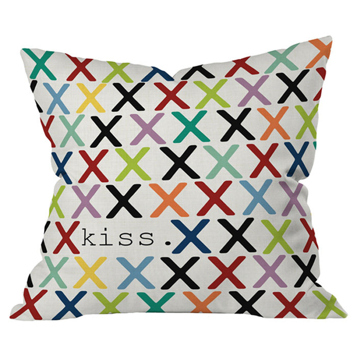 Coussin extérieur Sharon Turner Kiss, 18 po x 18 po