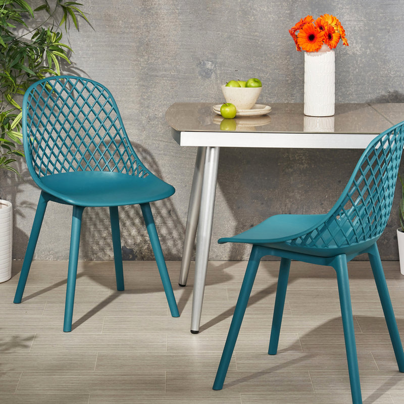 Mobilier d'extérieur Lily Chair - avec une structure stable et un cadre en maille tendance