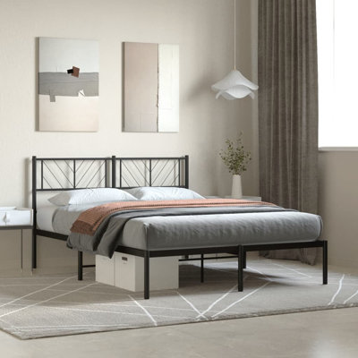 Nelvie Metal Bed