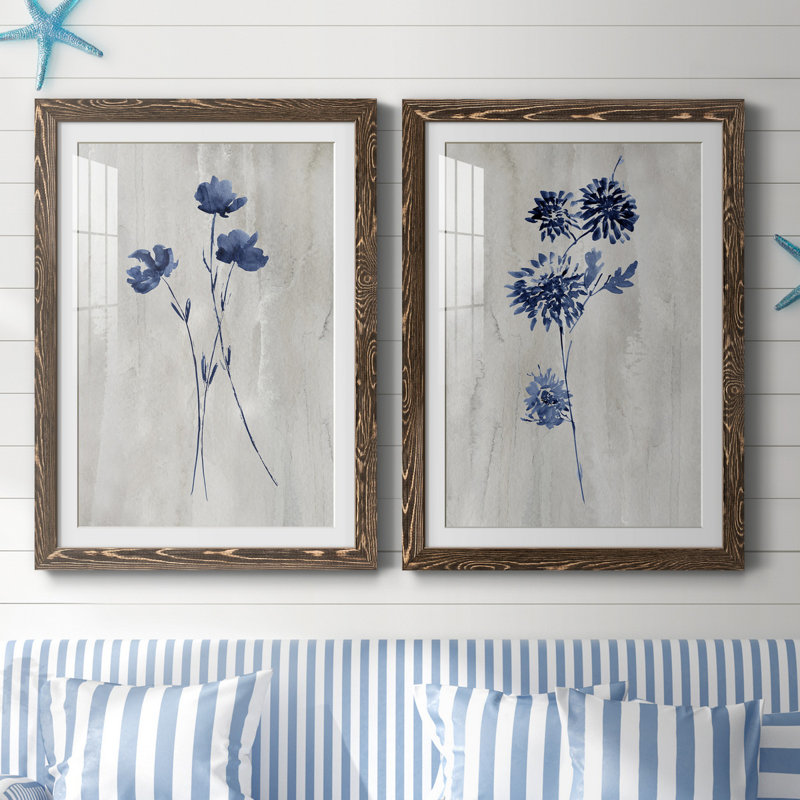 Indigo Botanical III - ensemble de 2 reproductions d'impressions, H 37,5 po x l 55 po x P 1,5 po, Papier, cadre noyer, Blanc