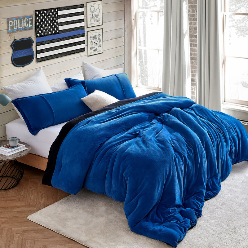 Even Heroes Need Sleep Coma Inducer Oversized Comforter Set, Twin XL Comforter + 1 Standard Sham, Black