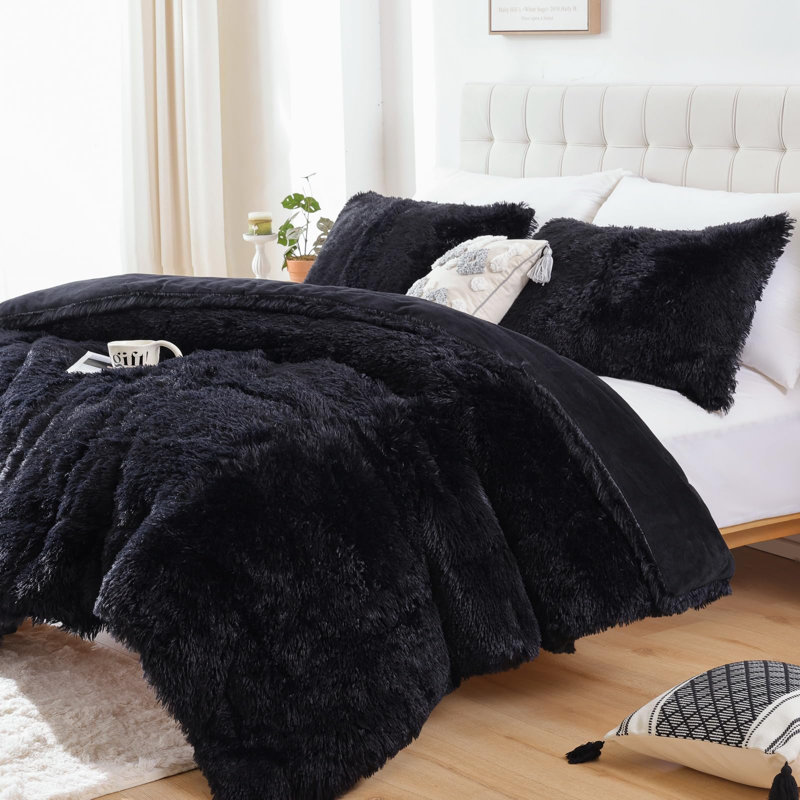 Fluffy Comforter Set 3 Pieces- All Seasons Luxury Fuzzy Comforter With Two Pillowcases, Black