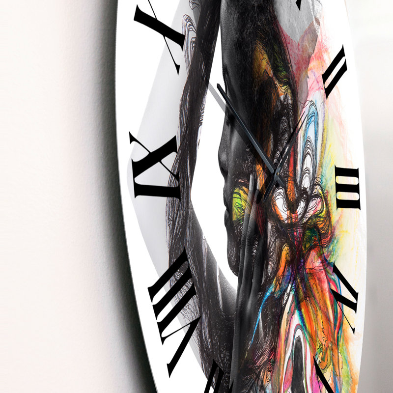 Portrait d'une femme afro-américaine multicolore - horloge murale glam, Moyen