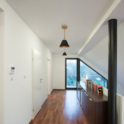 Haut 1 - Light Single Cone Pendant Light