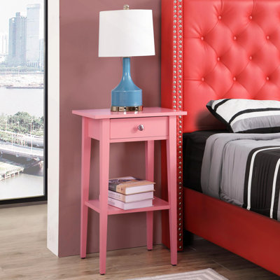 Charmante table de chevet contemporaine