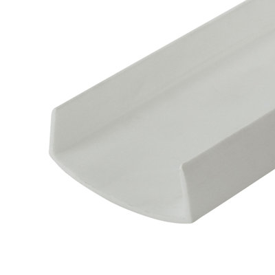 Canaux en U en styrène de 1 1/2 po en plastique styrène Outwater Longueur de 72 po (60 pieds au total)