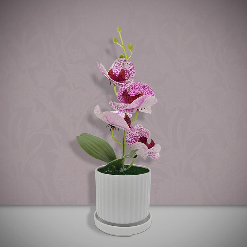 Nataliea Hydrangea Arrangement in Vase