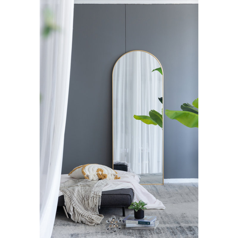 Miroir 28 po x 1 po x 74 po Celine