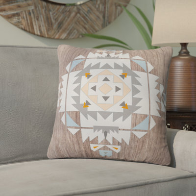 Coussin Iveta Abolina
