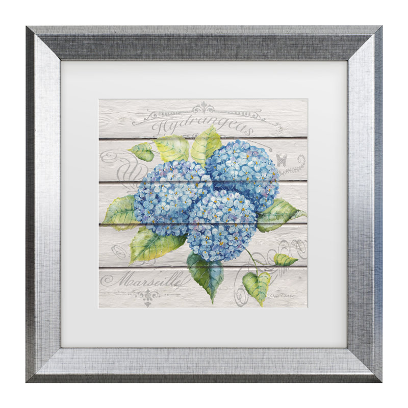 «Blue Hydrangeas» par Jean Plout, Argent, H 14,5 po x l 14,5 po x P 0,75 po