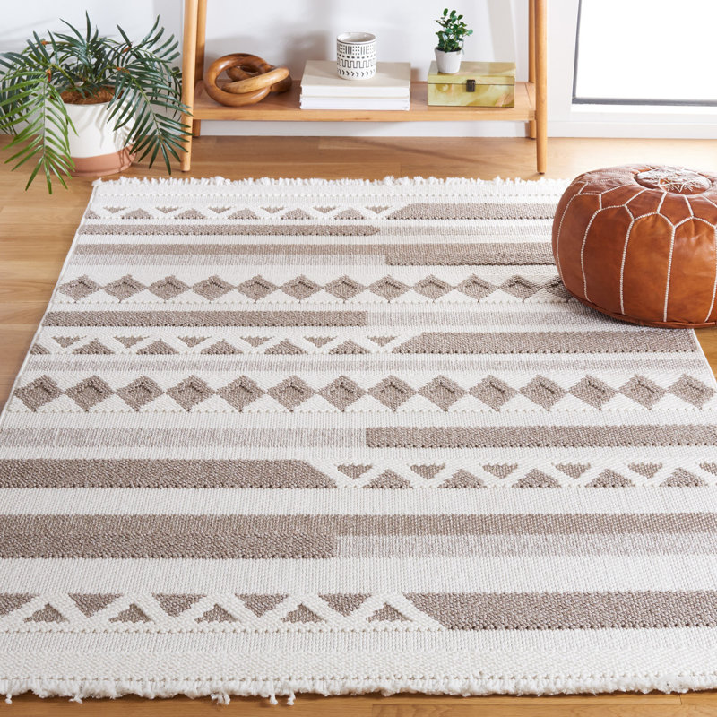Lotus Geometric Indoor/Outdoor Rug, Rectangle 5'3" x 7'6"