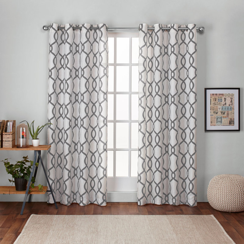 Panneaux de rideaux semi-transparents à motif géométrique avec œillets Caliese, Perle noire, l 54 po x L 96 po
