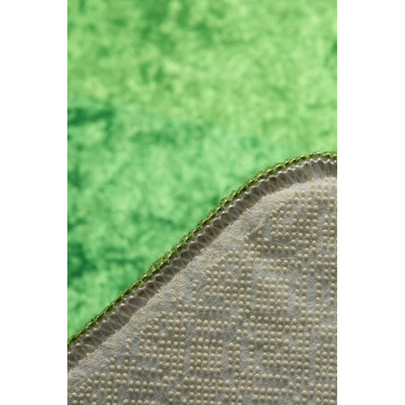 Tapis rectangulaire vert en velours tissé à la machine, Rectangle 4 pi 7 po x 6 pi 3 po